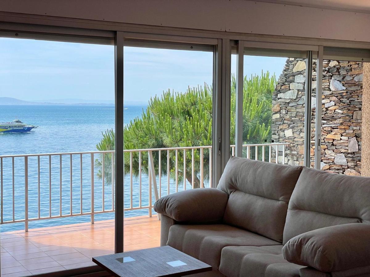 Luminoso Apartamento Frente Al Mar Con Piscina Roses Exterior foto