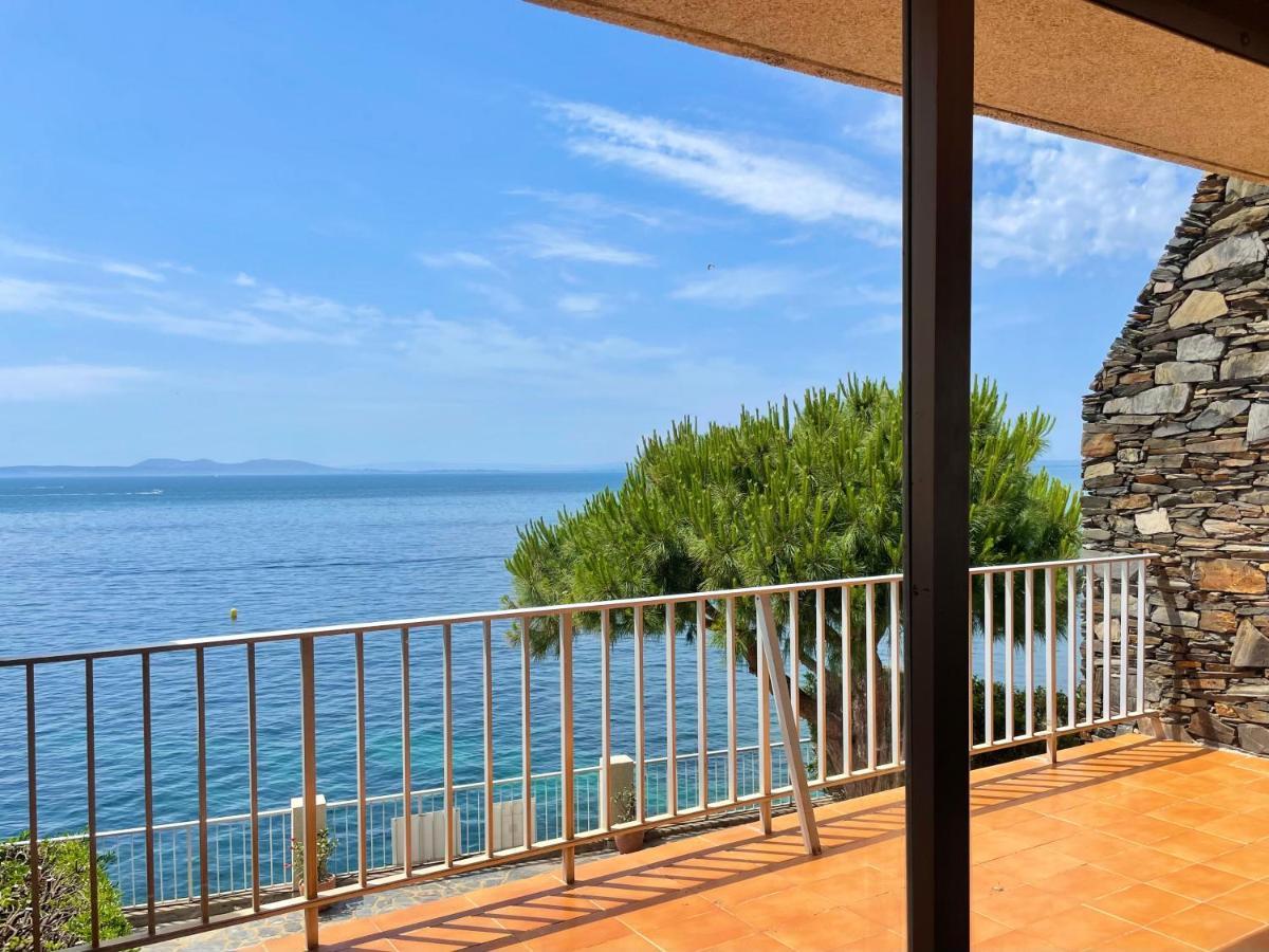 Luminoso Apartamento Frente Al Mar Con Piscina Roses Exterior foto